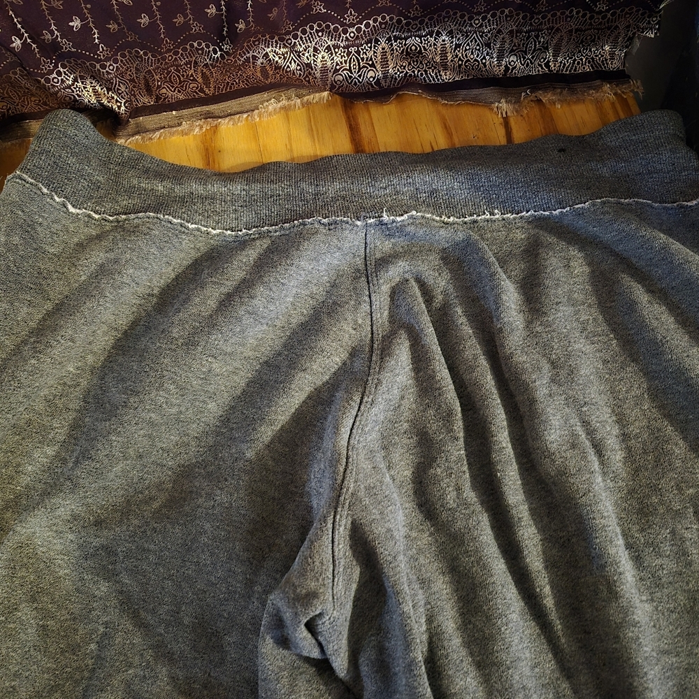 Calvin Klein Men's Gray Lounge Pants And Hat View 5